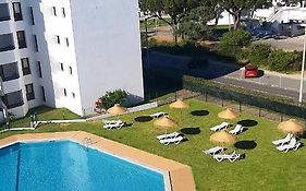 Tenis Golfmar 409A - Pool View
